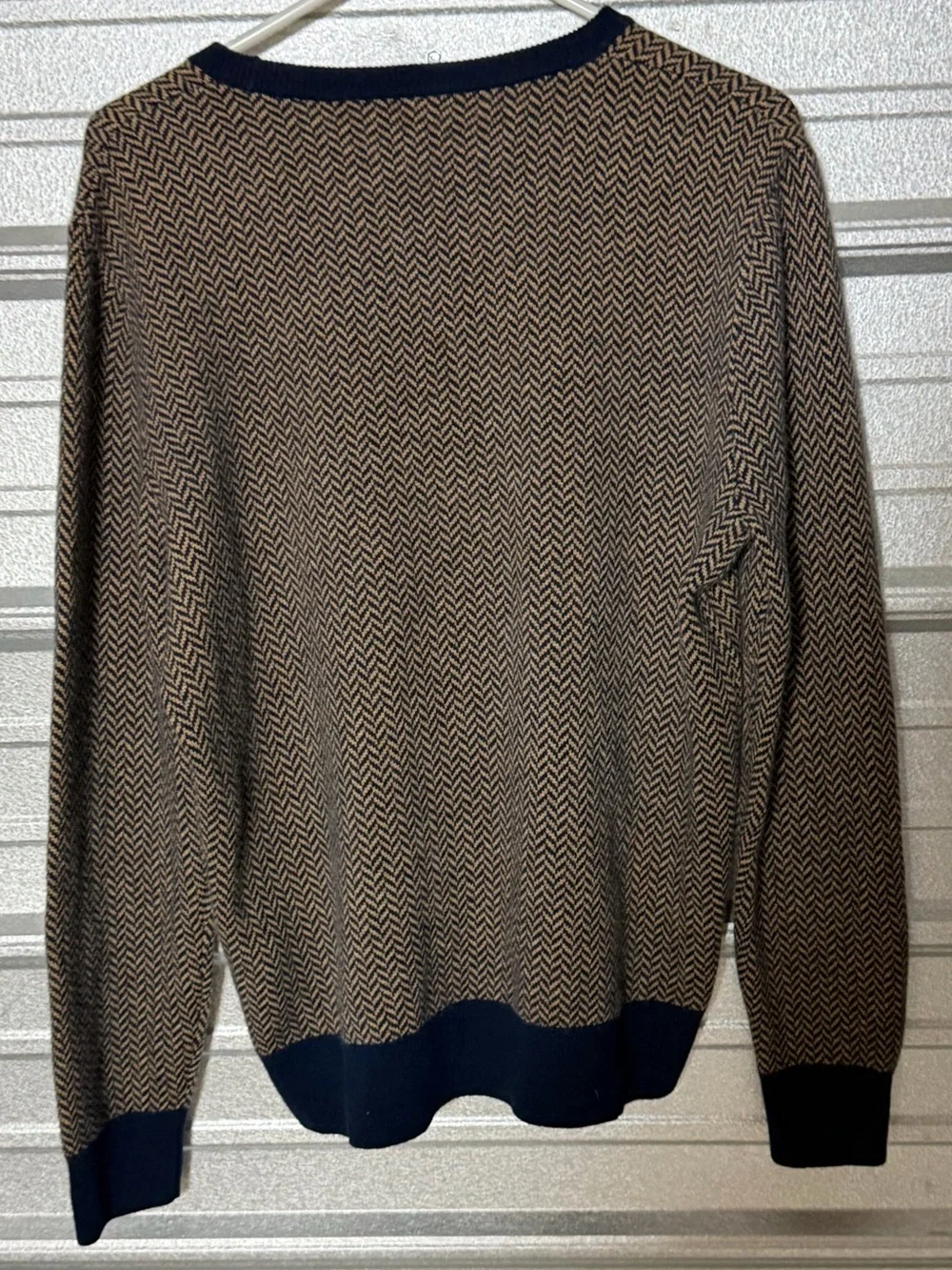 J Crew cashmere men’s sweater L